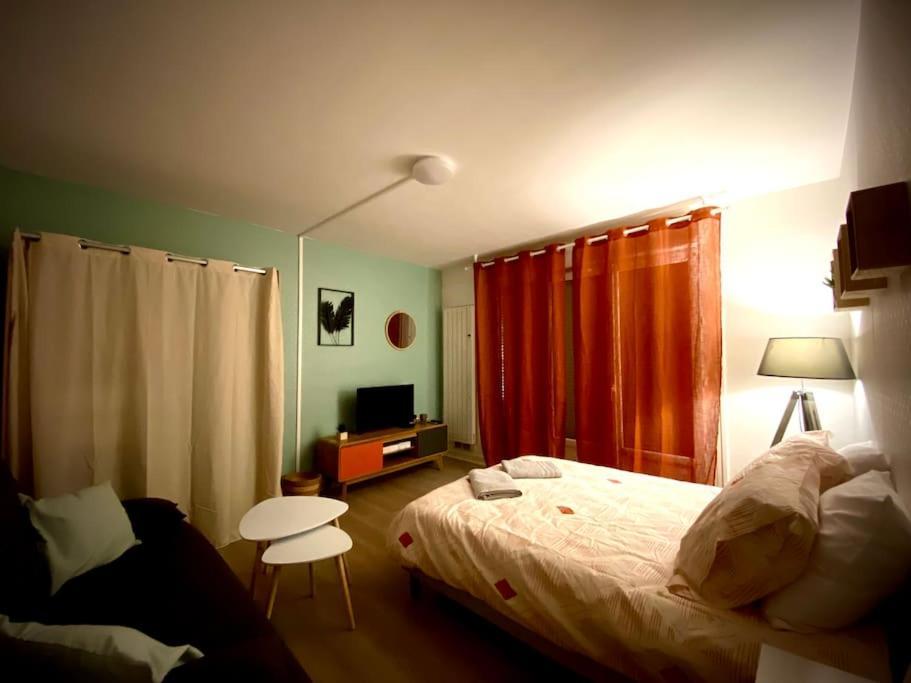 T2 Cosy Proche Hopital + Parking Gratuit Sur Place Auxerre Exterior foto